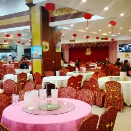 Boli Yiju Hotel (Kai Pingmu Village)