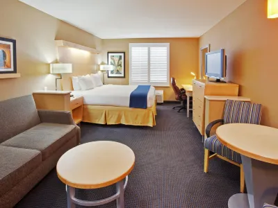 Holiday Inn Express & Suites Modesto-Salida Hotels in Salida