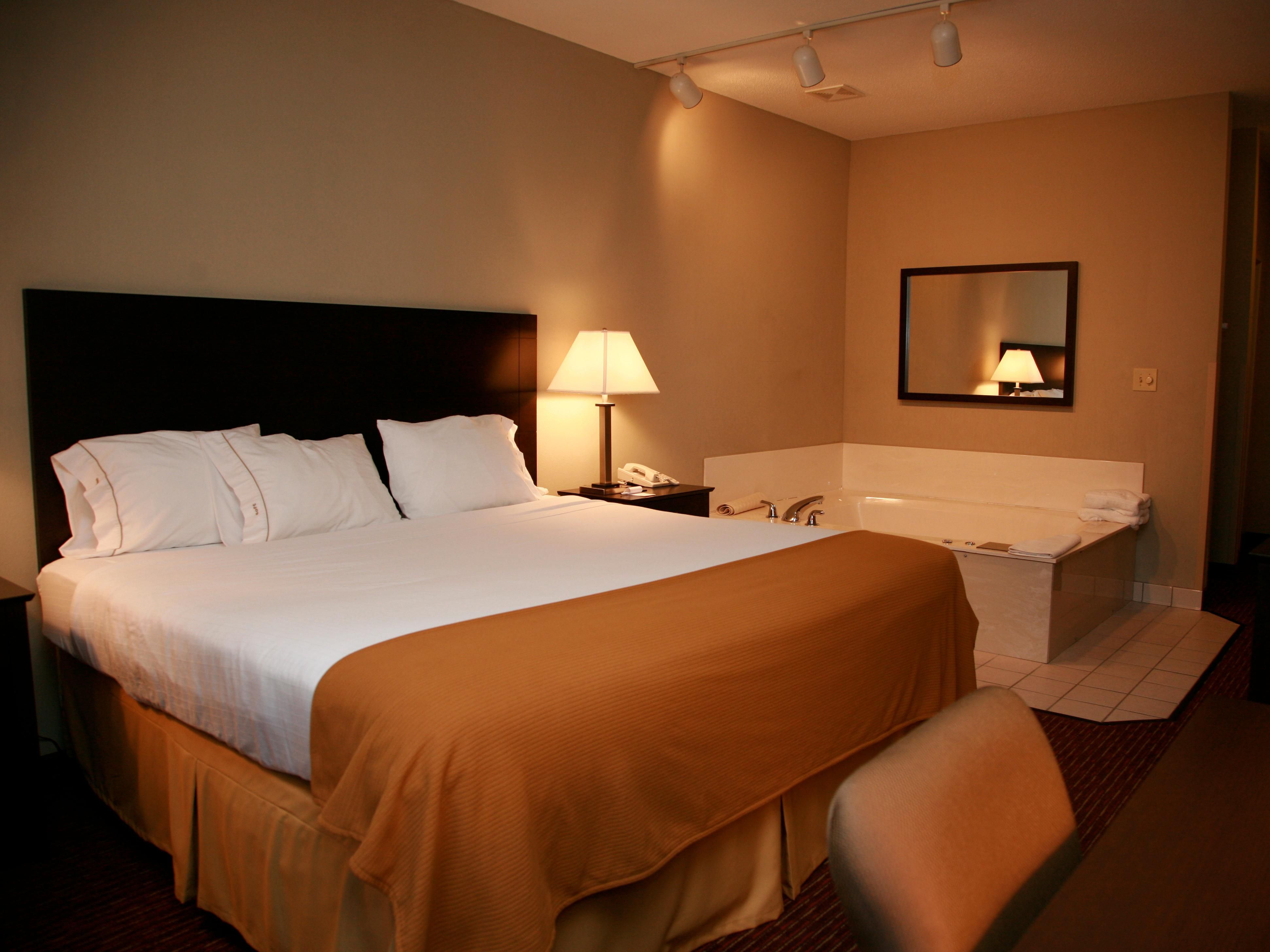 Holiday Inn Express Fort Wayne - East - New Haven, an Ihg Hotel