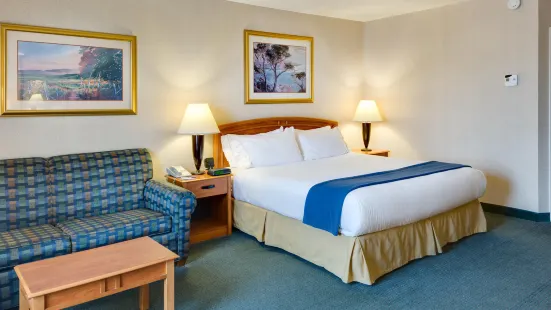 Holiday Inn Express Southington