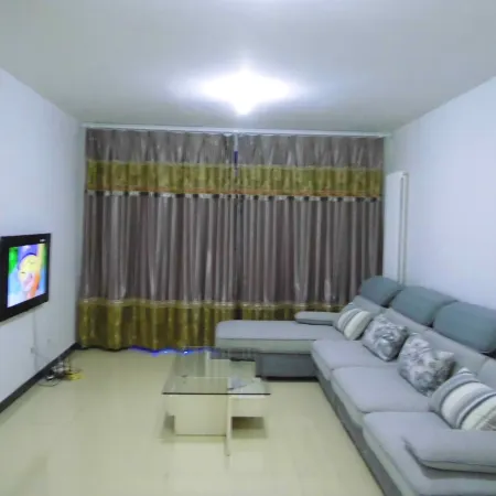 Yu County Xiaoxiao Guest House