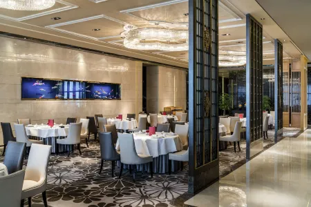 Pullman Zhuhai (Gongbei Port Fuhua Li Branch) Отели рядом со станцией Zhuhai Railway Station