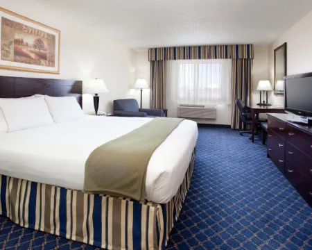 Holiday Inn Express & Suites SCOTTSBLUFF-GERING by IHG Hotels in Scottsbluff