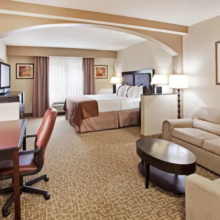 Holiday Inn & Suites BEAUFORT @ HIGHWAY 21 by IHG