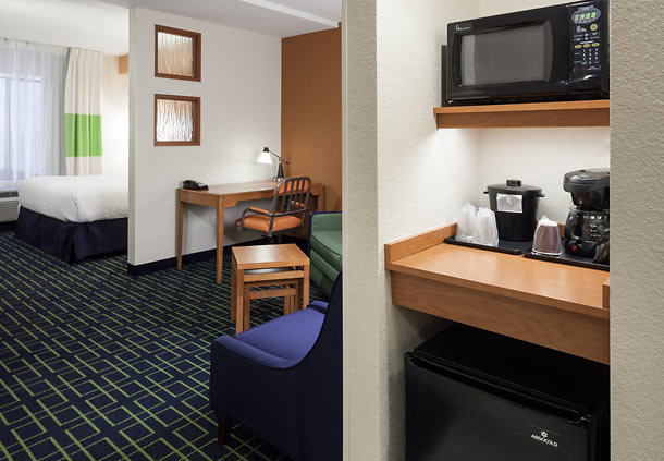 Fairfield Inn & Suites Kansas City Overland Park