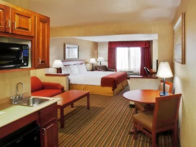Holiday Inn Express & Suites Sioux Center فنادق في سيوكس سنتر
