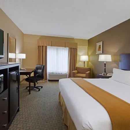 Holiday Inn Express & Suites TAVARES - LEESBURG by IHG