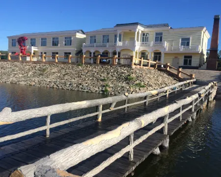 Tahe East Lake Garden Hotel Hotels in Tahe