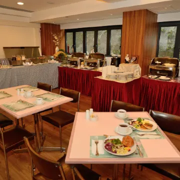Caritas Bianchi Lodge Отели рядом с достопримечательностью «Натан-Роуд»