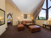 格拉斯哥-東基爾布賴德假日飯店 住宿飯店