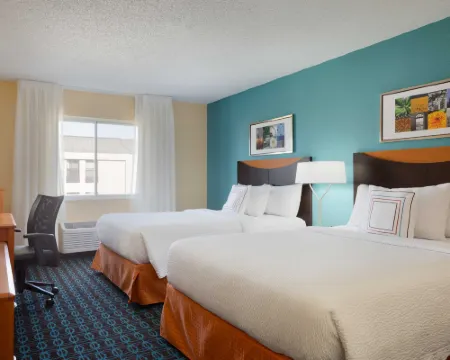 Fairfield Inn & Suites Youngstown Boardman/Poland Hotels in Boardman Township