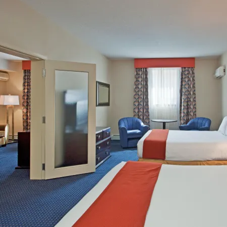 Holiday Inn Express & Suites HINTON by IHG