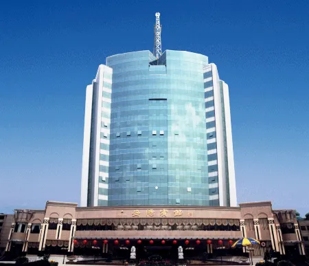 Anyang Hotel Отели в г. Аньян