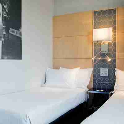 AC Hotel Victoria Suites Rooms