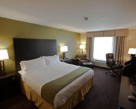 智選假日套房酒店特洛伊 特洛伊酒店