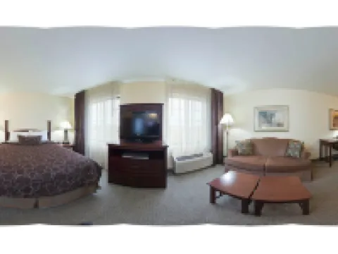 Staybridge Suites 蘭辛，奧克莫斯by IHG 奧克莫斯酒店