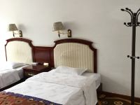 定日珠穆朗玛上海大酒店 - 双床房