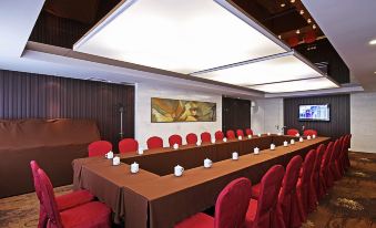 Century Mandarin Hotel