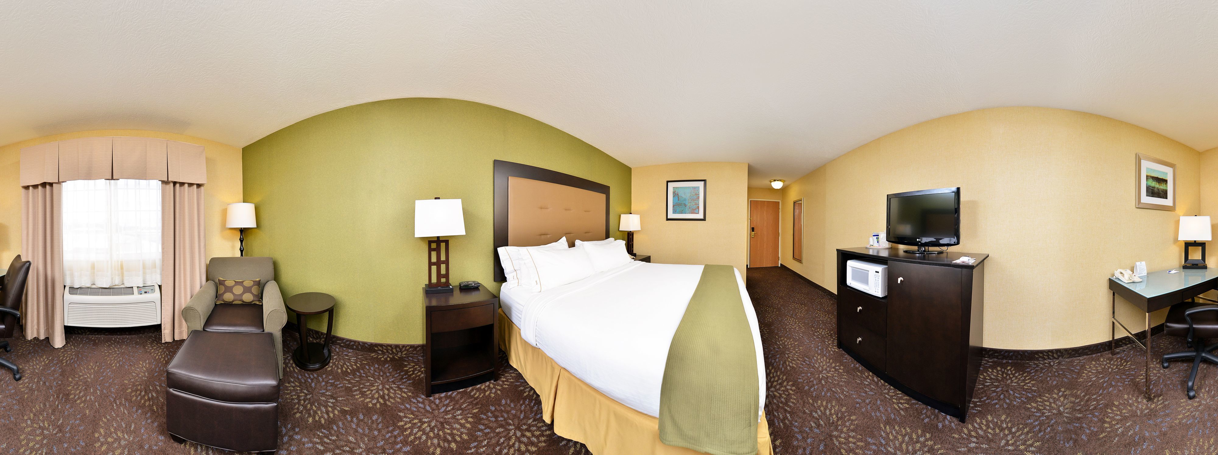 Holiday Inn Express Hotel & Suites Charlotte, an Ihg Hotel