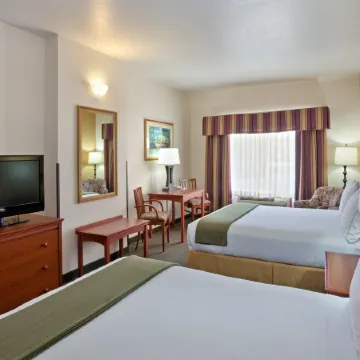 Holiday Inn Express & Suites Ashland