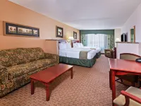 Holiday Inn Express & Suites SELMA by IHG Hotels in Selma