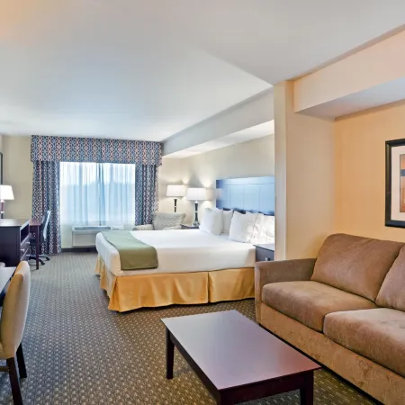 Holiday Inn Express & Suites SEATTLE NORTH - LYNNWOOD by IHG