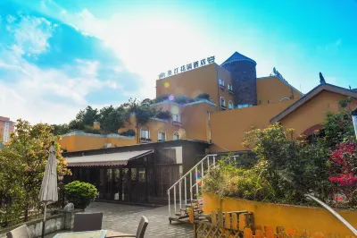 Aoting Garden Hotel Hotel di Du Fu's Thatched Cottage dan Istana Qingyang