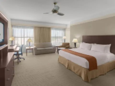 Holiday Inn 巴吞魯日學院驅動器I - 10 東巴吞魯日縣酒店