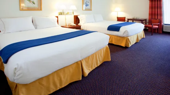 Holiday Inn Express Hillsborough (Durham Area)