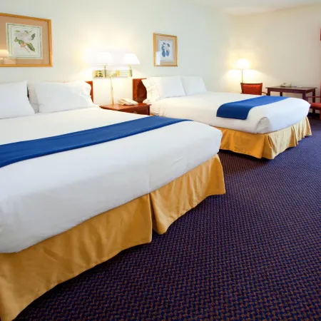 Holiday Inn Express HILLSBOROUGH (DURHAM AREA) by IHG