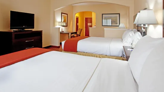 Holiday Inn Express & Suites Greenville Airport