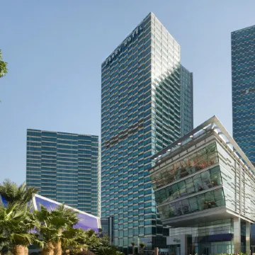 Kerry Hotel Pudong Shanghai Отели рядом с достопримечательностью «Торговый центр Kerry Parkside»