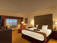 Crowne Plaza Suites MSP Airport - Mall of America Hotels in Fort Snelling Unorganized Territory