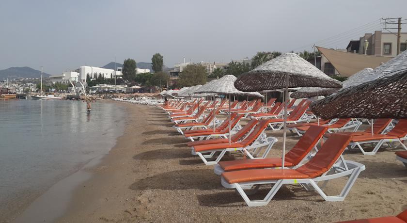 Akkan Beach Hotel