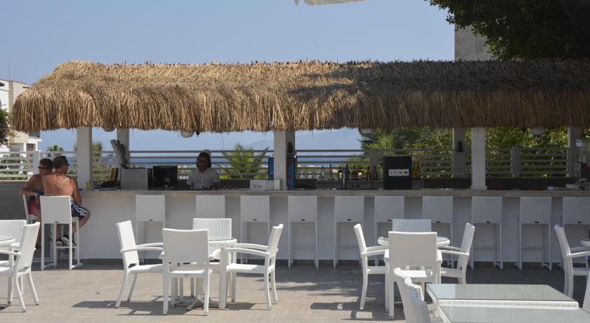 Bendis Beach Hotel