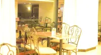 海得拉巴萬怡酒店 - 早餐