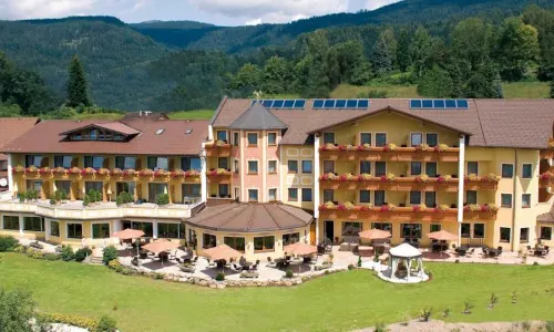 Kristall- & Vitalhotel Bergknappenhof