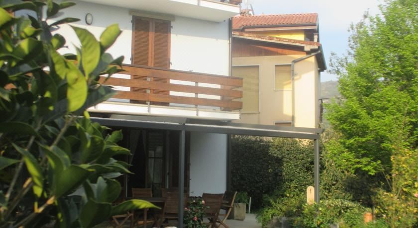 B&b La Corte dei Gelsomini - Housity