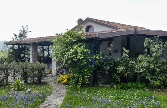 瑞福吉奧德拉露娜住宿加早餐酒店