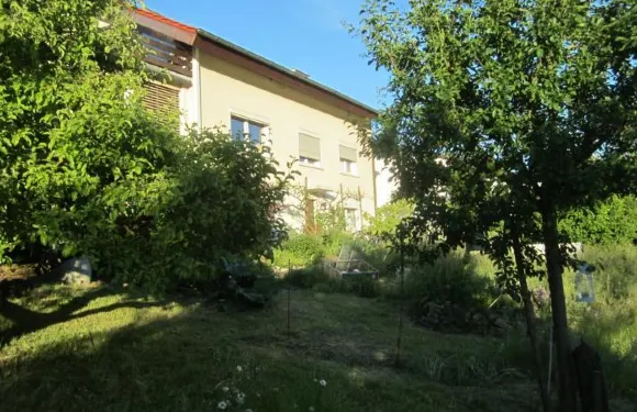 侏羅帕克住宿加早餐旅館