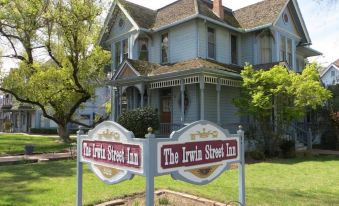 Irwin Street Inn