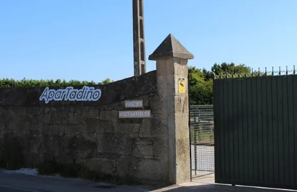 阿帕德迪諾公寓