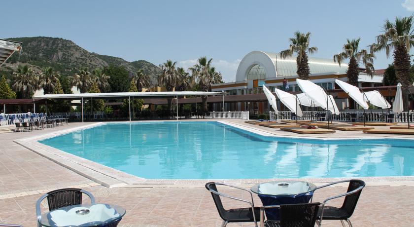 Barika Park Thermal Tatil Koyu