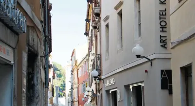 Art Hotel Kalelarga Hotels near Kirche Stomorica