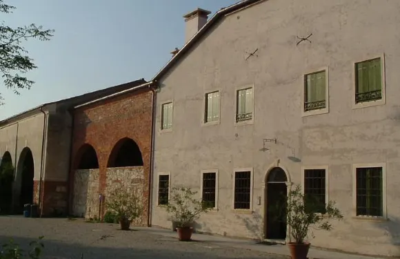 拉索普奧拉農莊