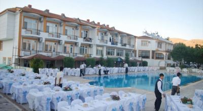 Outdoor Swimming Pool