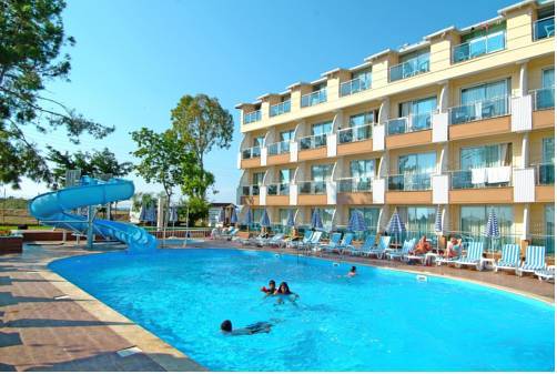 Aperion Beach Hotel