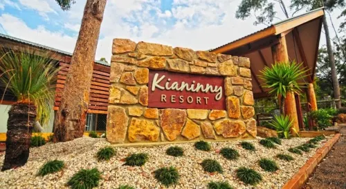 キアニニー ブッシュ コテージズ