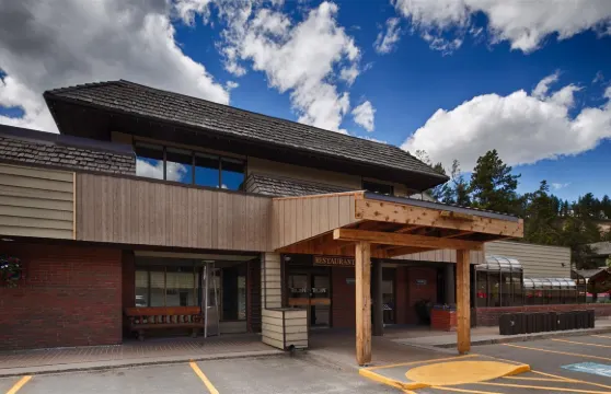 賈斯珀套房酒店