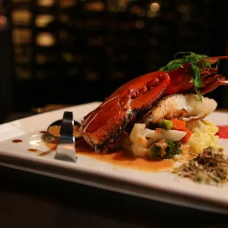 Lot 10 Boutique Hotel